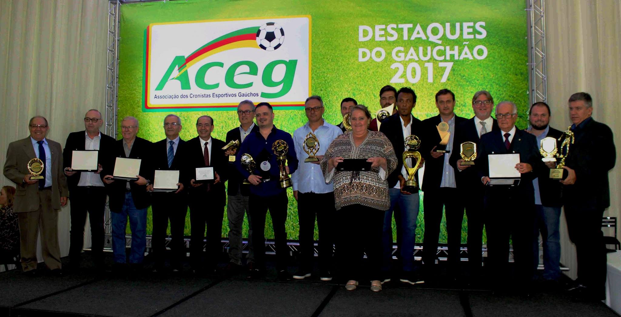 ACEG homenageia os Destaques do Gauchão 2017