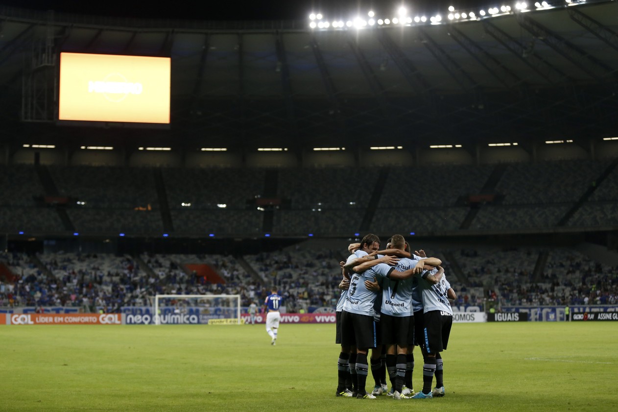 Grêmio e Cruzeiro protagonizam o melhor jogo do Brasileirão até aqui