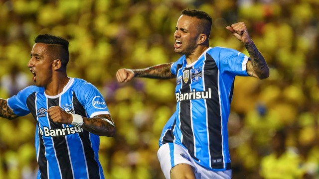 Grêmio arrasa com o Barcelona e está a um passo da final da Libertadores