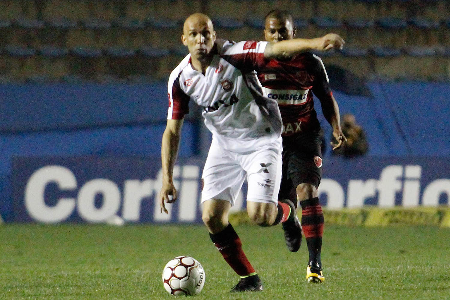 Brasil joga bem, mas perde para o Oeste