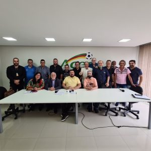 Eleição define Rogério Amaral como presidente da ACEG
