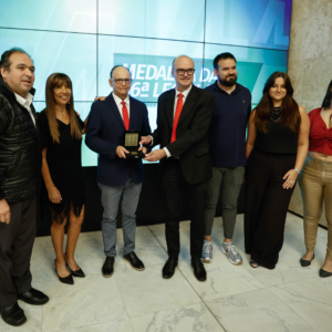 Ex-presidente da ACEG, João Bosco Vaz, é homenageado com a Medalha da 56ª Legislatura da Assembleia Legislativa do RS
